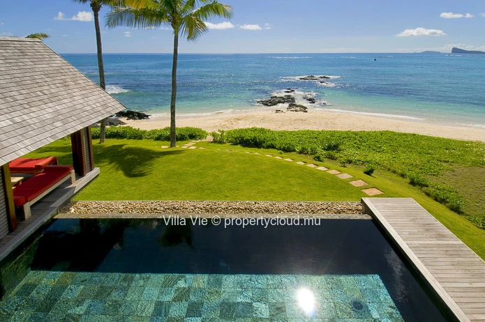 Pointe aux Canonniers : Villa de luxe 4 chambres avec vue sur la mer et accès