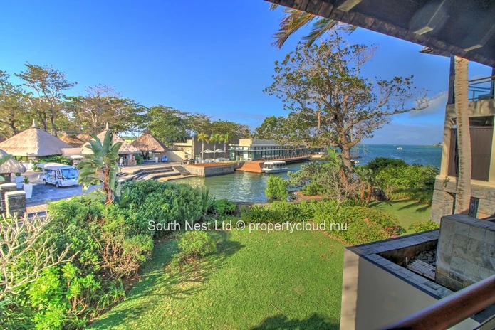 Luxury 3-Bedroom Sea View Apartment in Prestigious Golf Estate