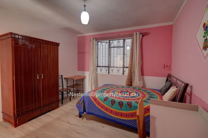 1er étage d'une maison traditionnelle – Confort, tranquillité et proximité de toutes les commodités