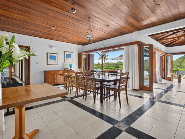 4 Bedroom Villa