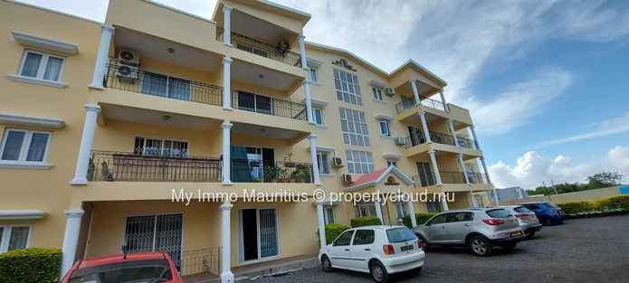 2 bedrooms apartment Pereybère