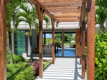 4 Bedroom Townhouse, Duplex
