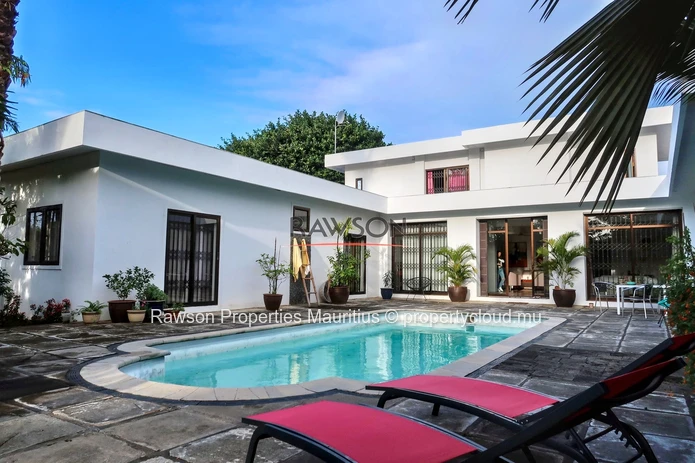 Villa A Louer A Calodyne