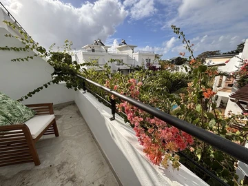 3 Bedroom Townhouse, Duplex