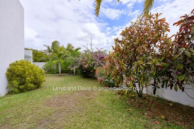 Furnished 4-Bedroom Villa with Private Swimming Pool