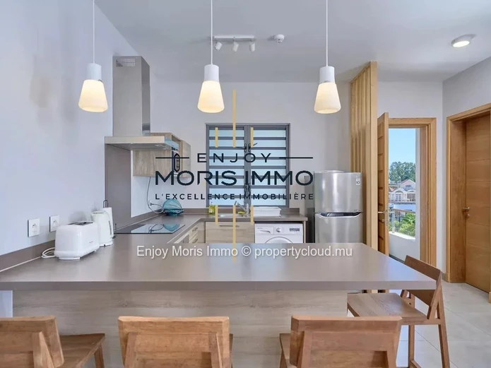 Appartement 2 chambres à Mont Choisy, accès plage à pieds