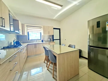 3 Bedroom Apartment