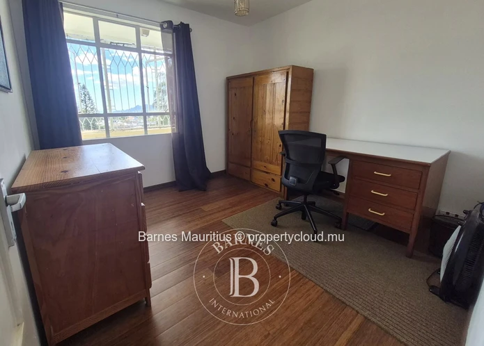 FLOREAL - 2nd floor apartment - 3 bedrooms