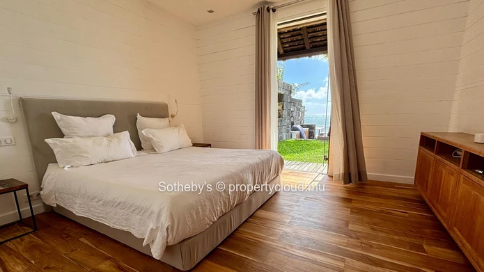 Oceanstone Villa