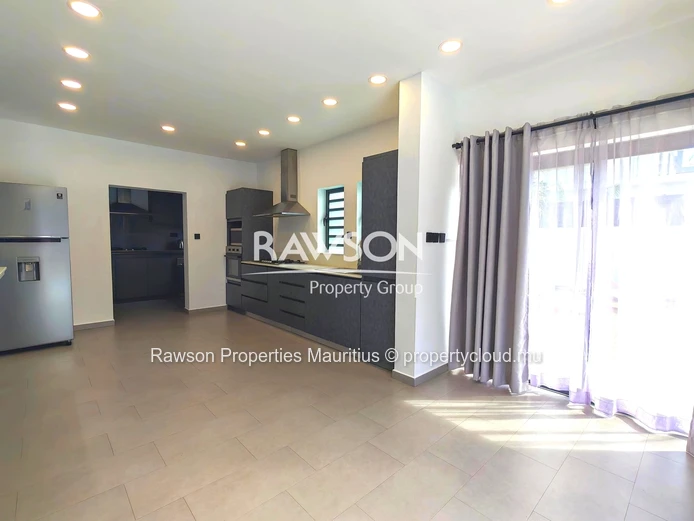 4 Bedroom Villa | Private Pool | Secure Residence | Pereybere