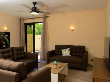 2 Bedroom Townhouse, Duplex