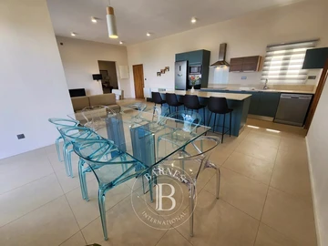 Penthouse de 3 Chambres