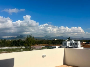 5 Bedroom Villa