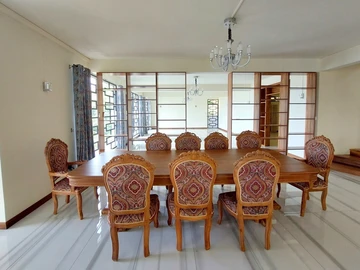 4 Bedroom Villa