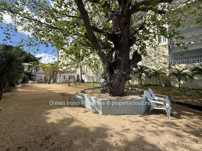 Charmante maison en bord de mer avec accès direct à la mer à Baie du Tombeau – Ile Maurice