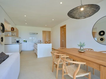 4 Bedroom Apartment