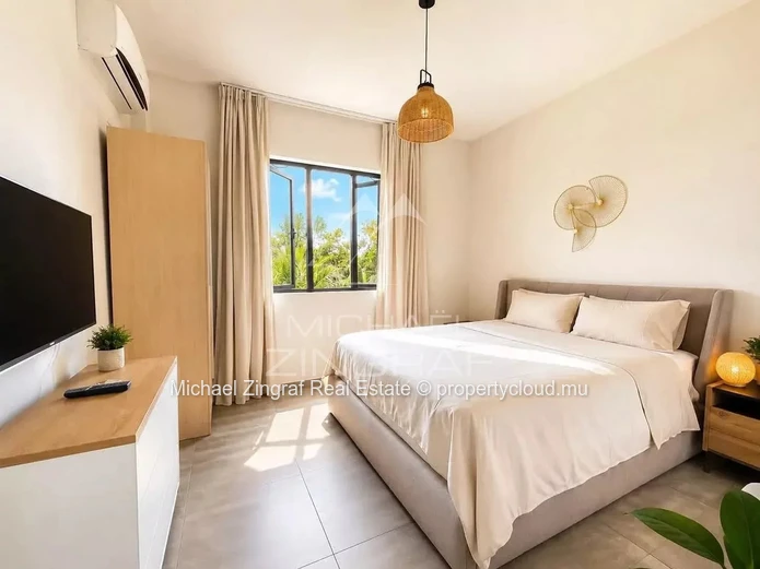 Élégant Appartement 3 Chambres avec Rooftop Privé à Flic en Flac