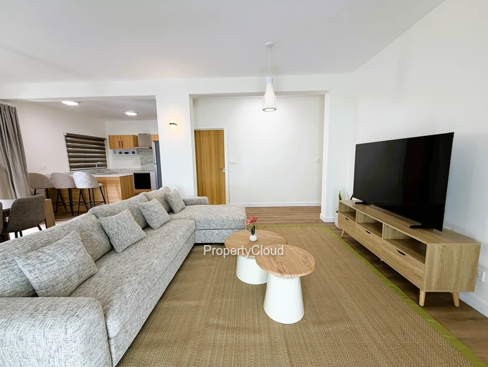 For Rent - 3-Bedrooms Apartment - Trianon