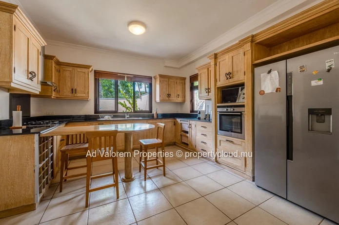 ? À Vendre – Villa D’Exception À Tamarina ?