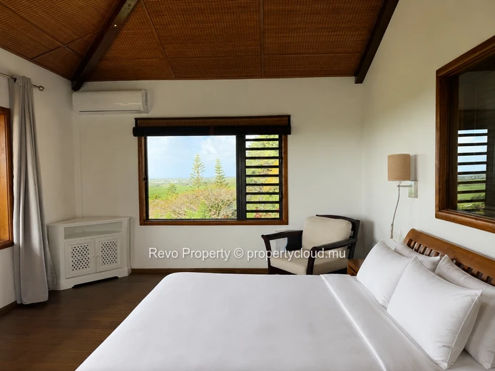 A 6-Bedroom Hillside Sanctuary with Panoramic Ocean Views.