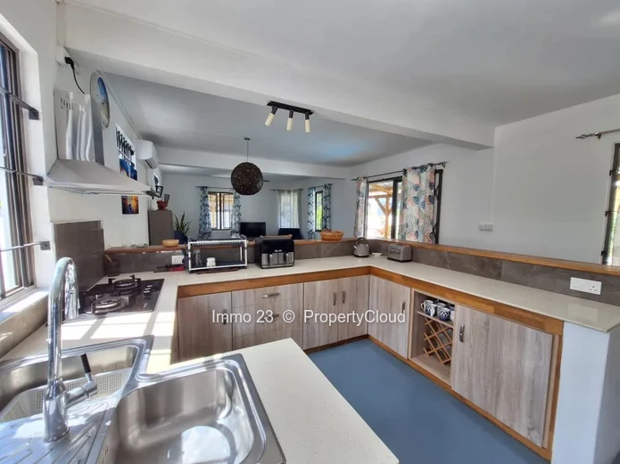 Maison / Villa - 3 chambres - Flic en Flac - Ref. MA70940LO