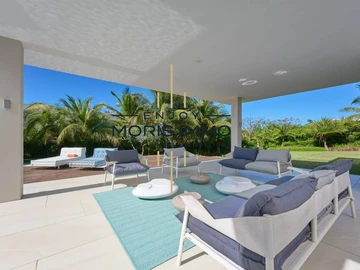 5 Bedroom Villa