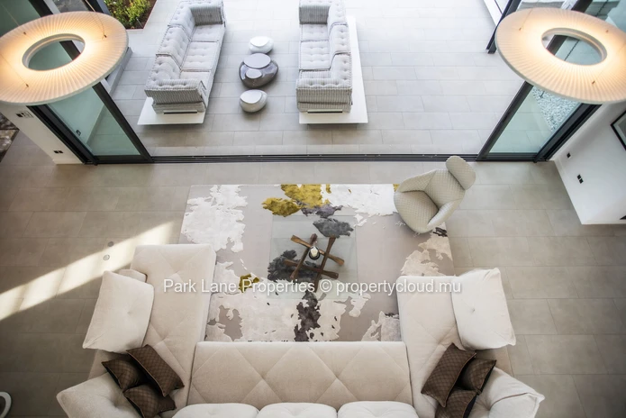 Villa Rempart | Villa Prestigieuse de 5 Chambres avec Piscine et Cadre Montagneux