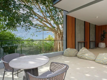 4 Bedroom Apartment