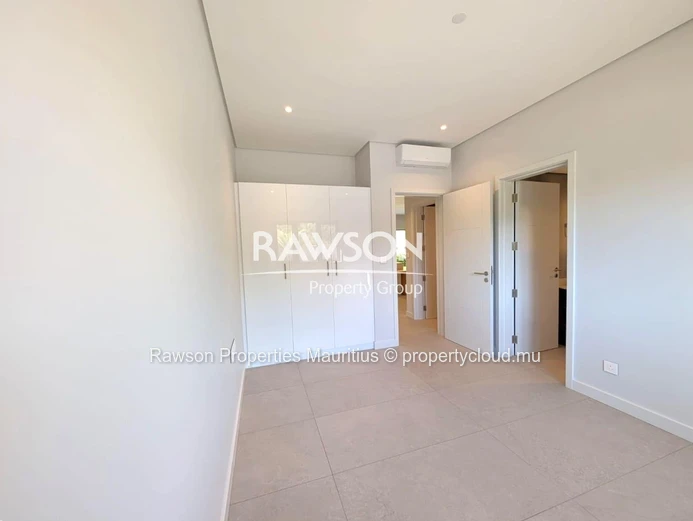 Apartment In Pointe Aux Canonniers | 2 Bedrooms Ensuite | 134 Sqm | €475,000