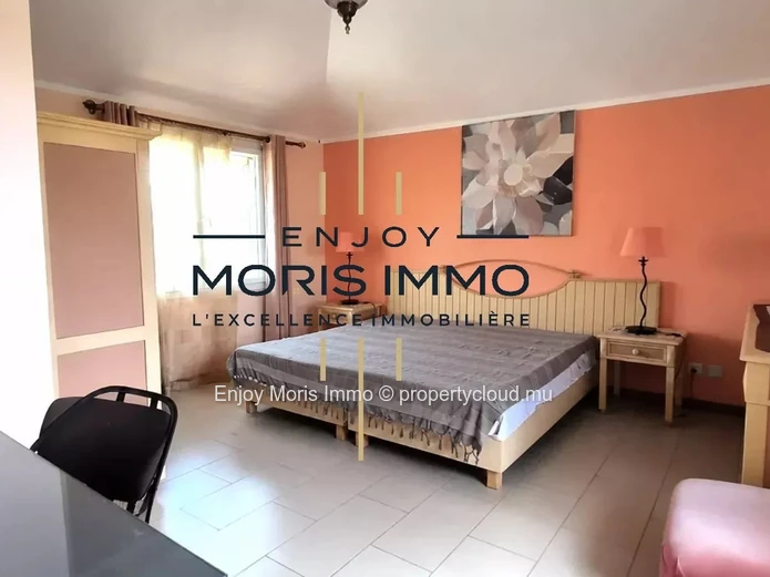 Spacious Furnished Villa with Pool – For sale at Cap Malheureux