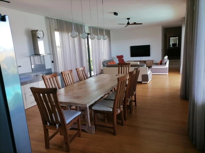 Modern Contemporary Villa in Bois Chandelle