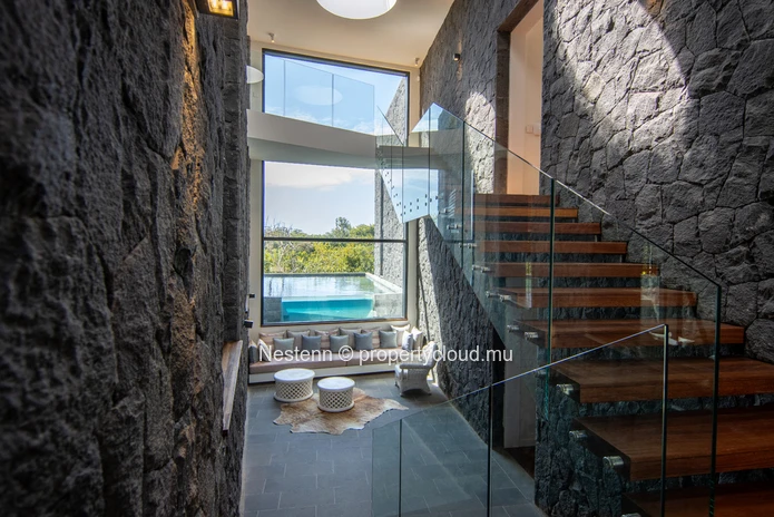 Modern triplex villa with 4 bedrooms
