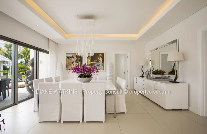 FOR SALE - Stunning 4 Bedroom Villa with Golf Views in Anahita