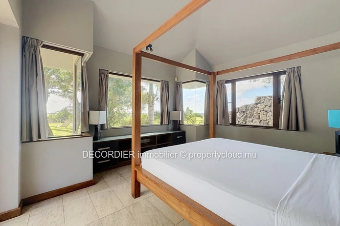 Villa for Sale – Hillside, Belle Vue Harel