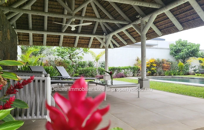 Villas Moderne au centre de Grand Bay