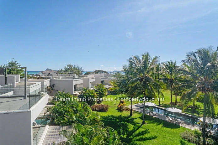 3-bedroom beachfront duplex with private pool and private rooftop in Grand Gaube – Mauritius