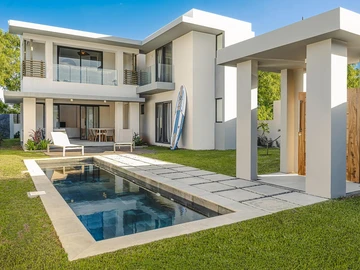 4 Bedroom Villa