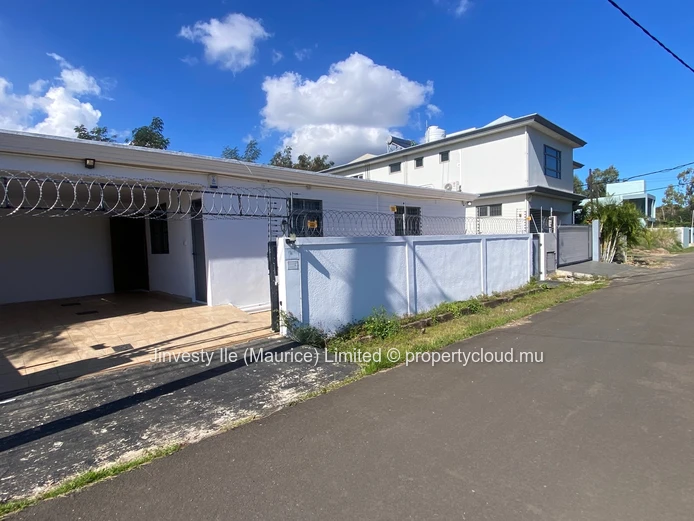 VIDEO LOCATION BALACLAVA : Opportunity RENT 53 000 VILLA BALACLAVA GRAND BAIE NORTH MAURITIUS