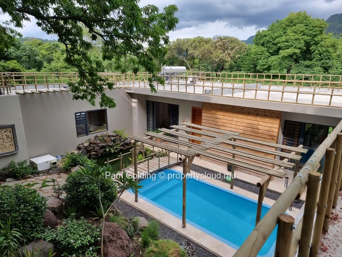 Maison moderne à vendre !