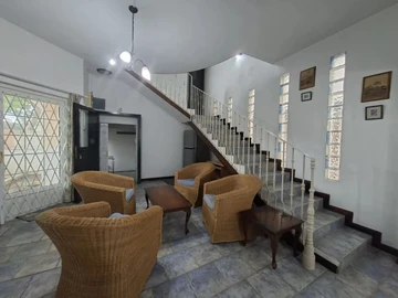 4 Bedroom Apartment