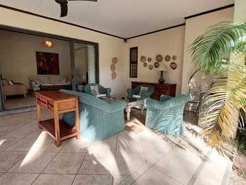4 Bedroom Villa