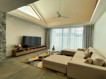 4 Bedroom Villa