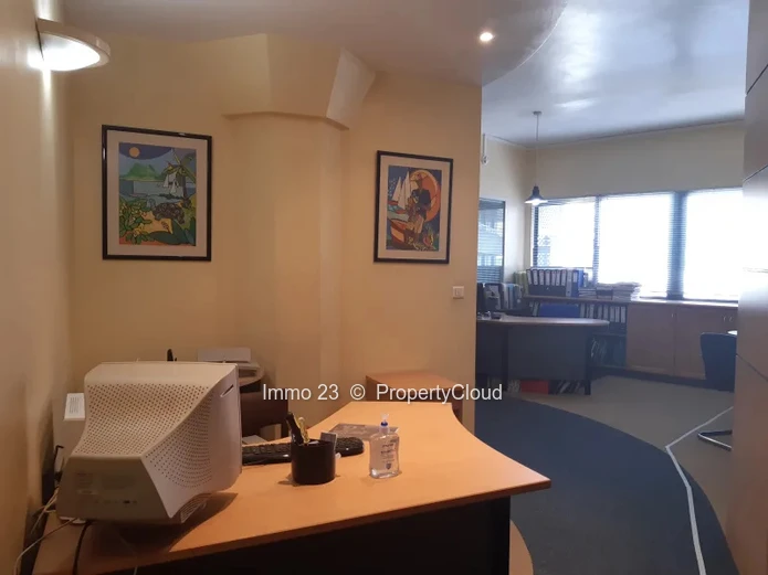 Office - 52m2 - Port Louis - Ref. BU50658LO