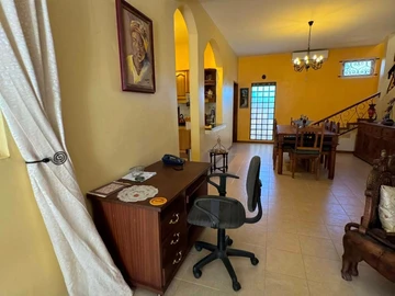 3 Bedroom Townhouse, Duplex