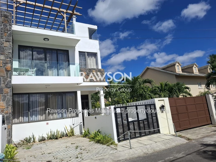 Duplex 3 Chambres | 2 Salles De Bains | Terrasse Sur Le Toit | Jardin Privé | Pointe Aux Cannoniers