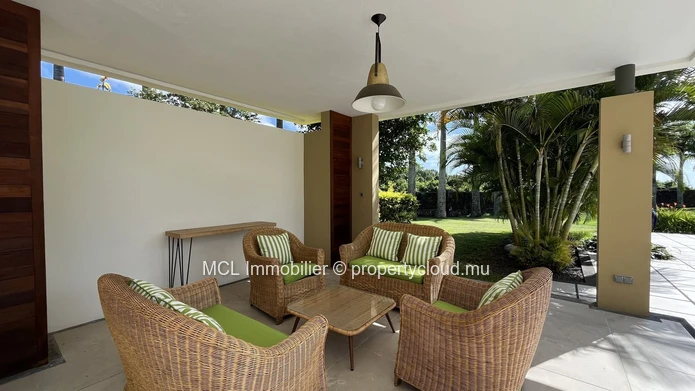 Spacious house and garden