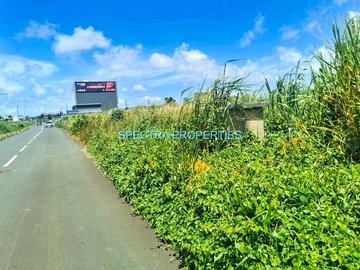 Stunning Highlands Land with Mountain Views, Close to Amenities!