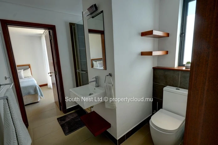 Elegant 3-Bedroom Townhouse in Azuri Nautil – Rooftop with Lagoon Views, Steps from Village