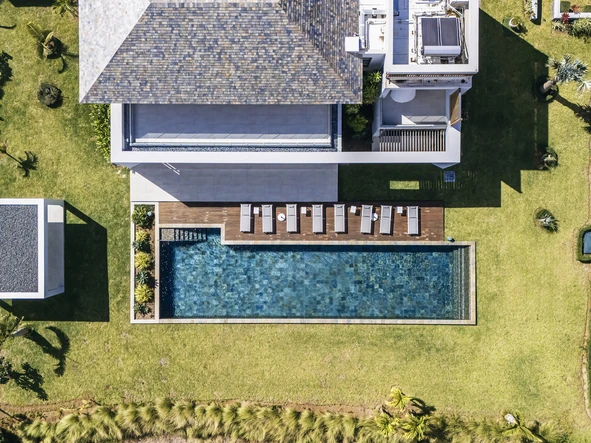 6 Bedroom Villa