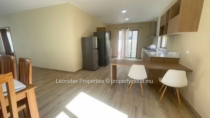 FOR RENT – Spacious 3-Bedroom En-Suite Apartment in Mont Choisy